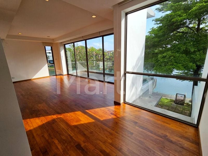 7 Bed Bungalow (Landed) for Sale in  Paradise Island - Image 4